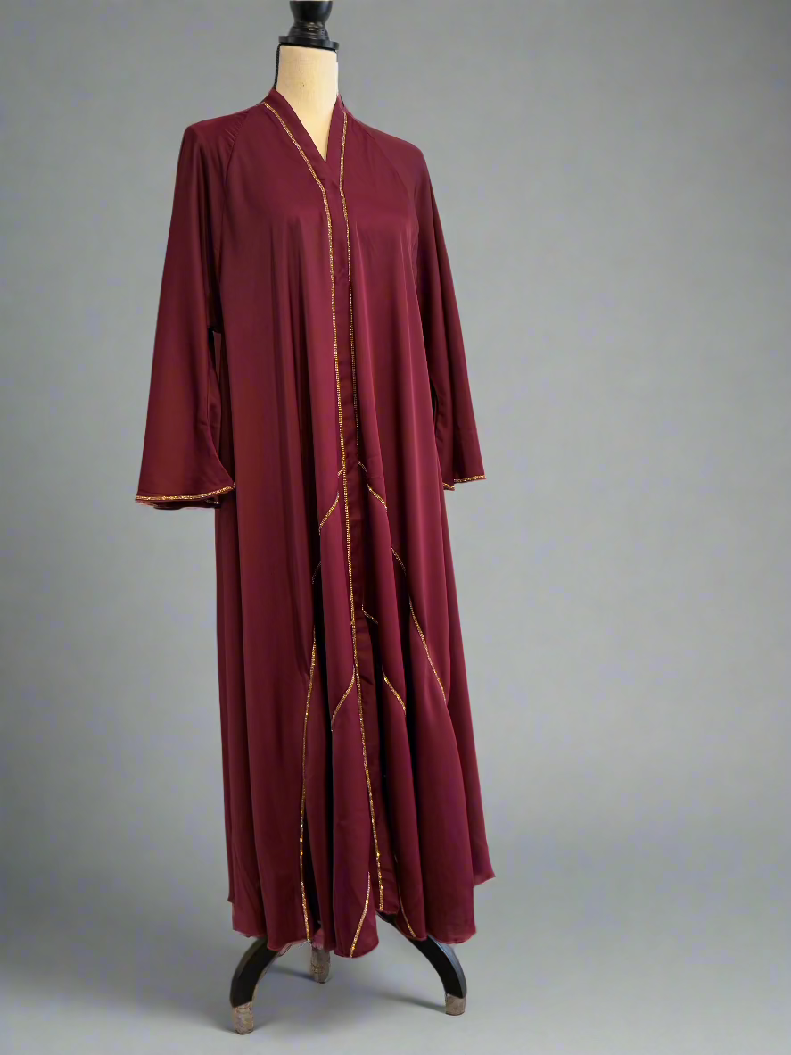Hamra Abaya